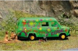 Wilderness Camping Ford Transit Van with Nude Campers OO/HO Scale